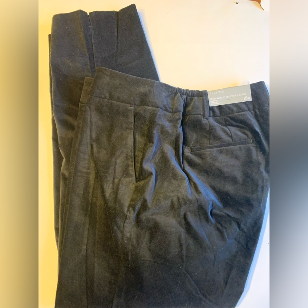 Talbots Black Velvet Hampshire Ankle Pants NWT, women size 18